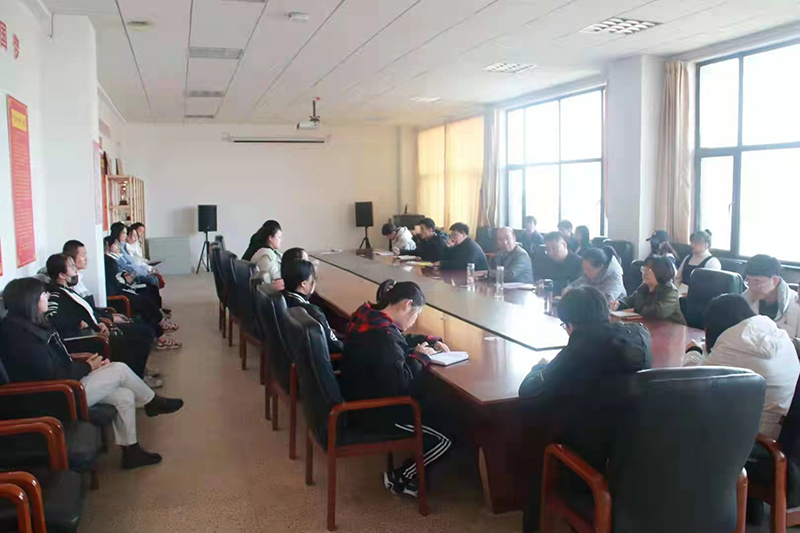 taptap点点官方网站举办师生座谈会